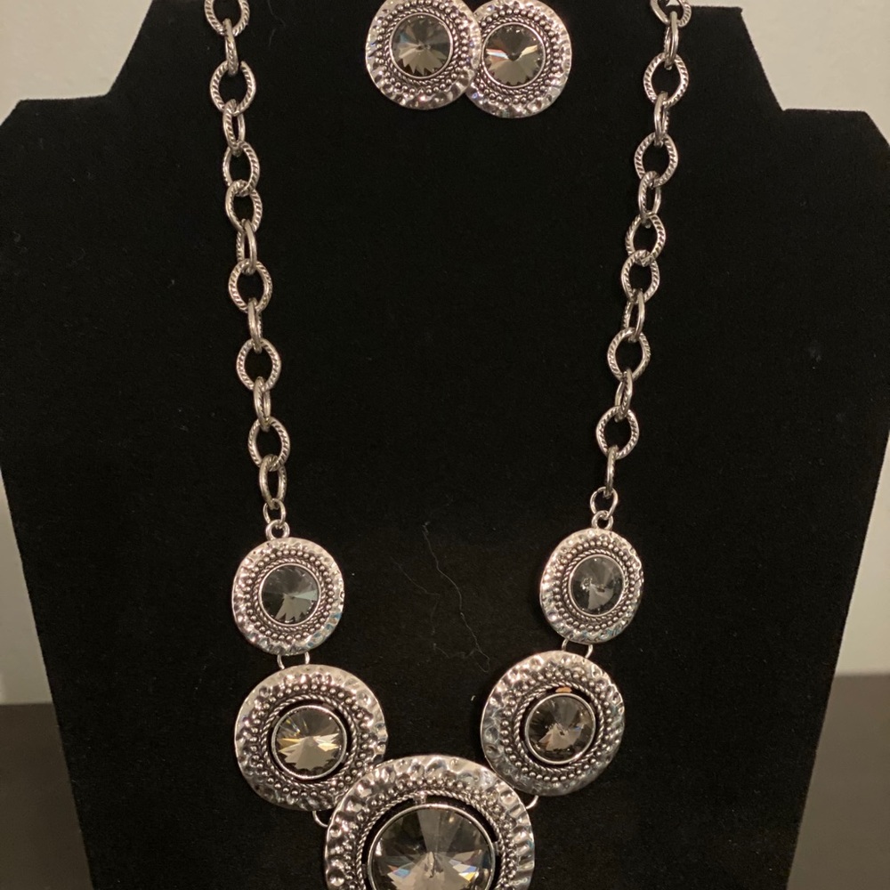 Silver necklace